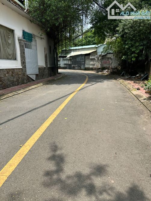 Bán nhà hẻm xe hơi tránh nhau Man Thiện Tăng Nhơn Phú A Thủ Đức Chỉ 3.75 tỷ - 2