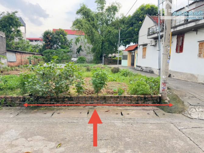 Bán 104m 2 mặt tiền thôn Bạch Đa, Kim Hoa, ML. Gần KDT Kim Hoa, đường vành đai 4 - 2