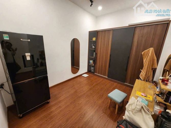 Bán nhà Lãnh Binh Thăng, Quận 11, 56m2 nhỉnh 2 tỷ 690 triệu, sổ hồng riêng - 2