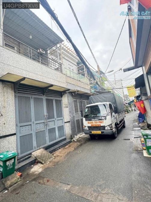 🈯️ - BÌNH TÂN LÊ ĐÌNH CẨN  TỈNH LỘ 10 TÊN LỬA - HẺM XE TẢI THÔNG - NHÀ 4 TÂMG  -  67 M2 - 2
