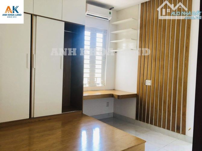 NHÀ 2 TẦNG GÓC 2 MẶT TIỀN - GẦN HOÀNG DIỆU 2 - P.LINH TRUNG - OTO VÀO THOẢI MÁI - 4,5 TỶ - 2