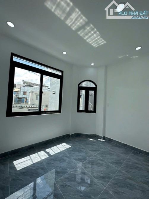 Nhà đẹp Tân Hoà Đông Q6 - Giá yêu thương - Mới xây đẹp lung linh - 2