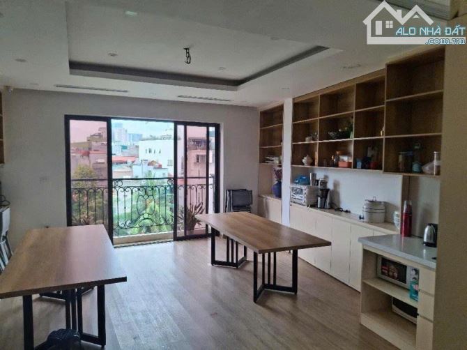 Bán nhà mặt phố Trung tâm Đống Đa 90m2- 7 Tầng- Thang Máy- Mặt tiền rộng- DT 1 Tỷ / Năm - 2