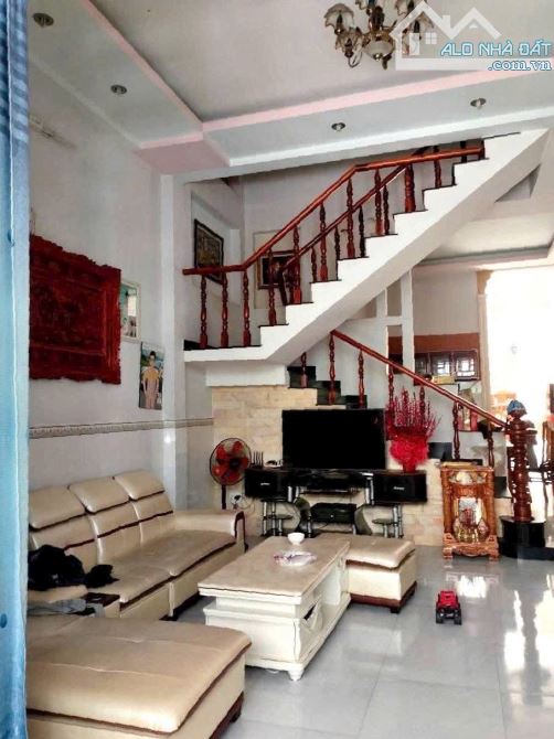 NHÀ ĐƯỜNG TIỀN LÂN CACH MT 100 M DT 5X17  NHÀ 3 TẦNG ĐẸP ĐƯỜNG NHỰA 7M GIÁ 4,75 T - 2