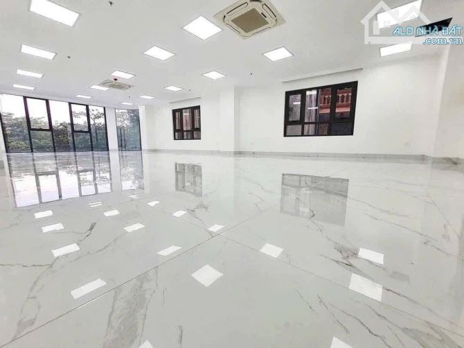 Bán Tòa Building Lô Góc- Phố Hoàng Quốc Việt 122m/ 8Tầng/ Mặt tiền 6.2m 70 Tỷ - 2