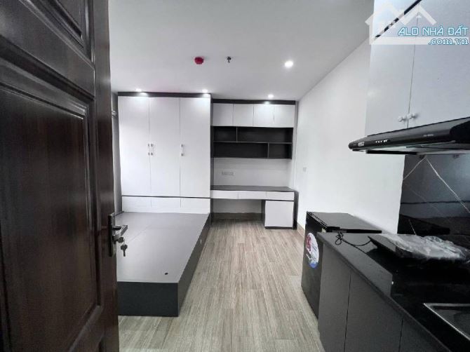 CẦN BÁN SIÊU PHẨM CCMN DÒNG TIỀN CẦU GIẤY 6 TẦNG THANG MÁY XÂY MỚI 2 THOÁNG - 2