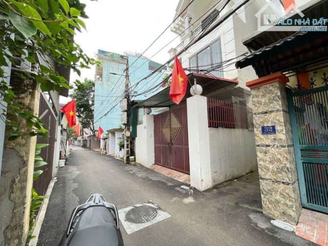 🏡 BÁN GẤP - PHÚC LỢI - LONG BIÊN - 40M² - Ô TÔ ĐỖ CỬA - GIÁ 5.5 TỶ - 2