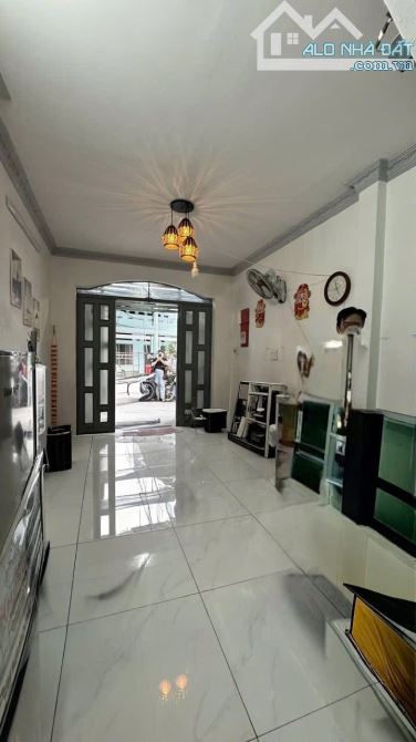 Nhà Lê Văn Khương Thới An 2 Tầng Chỉ 2 Tỷ 580. - 2