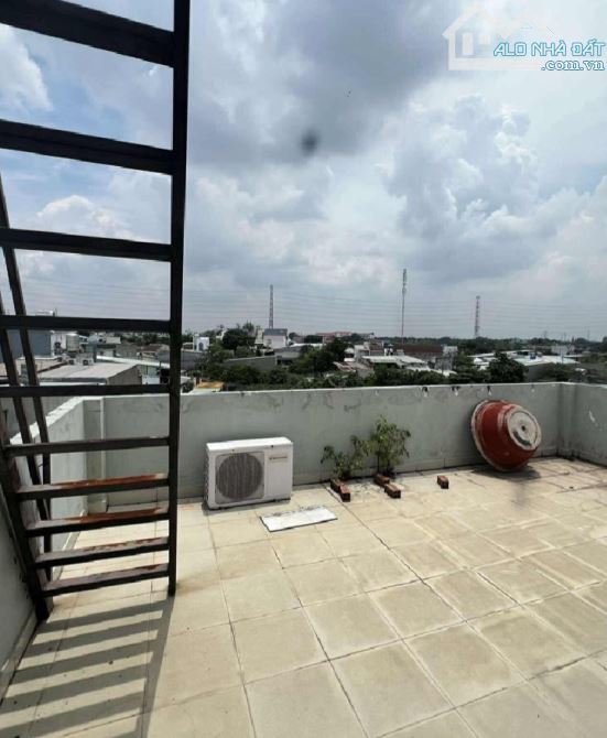 🏡 Đặng thúc Vịnh Xã Đông Thạnh Hóc Môn - 210m2 - 3 Tầng đúc - Ngang lớn 12m - Hẻm xe Tải - 2