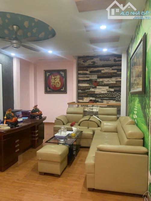 Nhà đẹp Quận Tân Bình-Hẻm ô tô 5M-Khu phân lô-Phan Huy Ích-P15-60m2-4,2x15-5tầng-4PN,5WC - 2