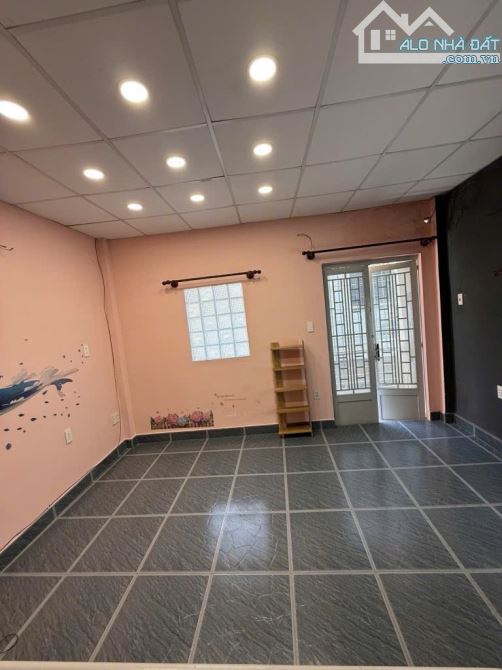PHAN TÂY HỒ - PHÚ NHUẬN, DTSD 41M2, TRỆT - LẦU, NHỈNH 3TỶ - 2