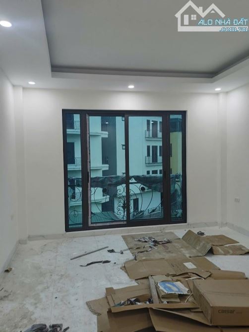 SIÊU PHẨM NHÀ Ở ĐẠI MỖ GÀ ĐẺ TRỨNG VÀNG MỚI CỨNG - 2