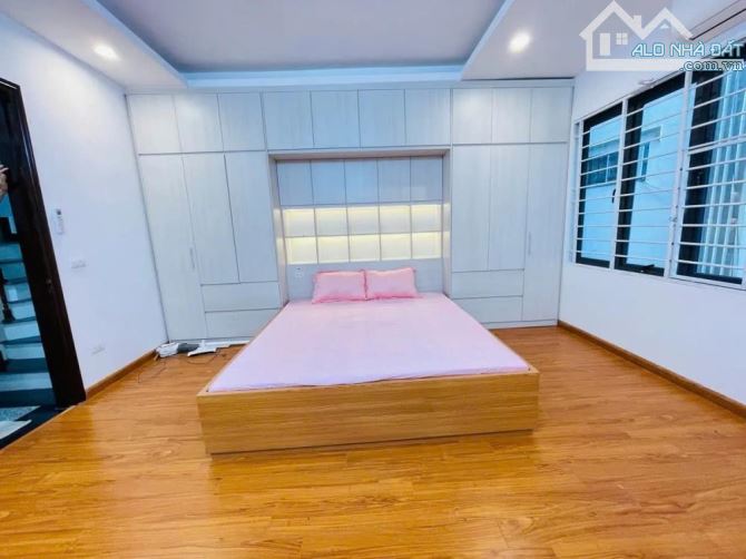 Bán nhà mặt phố Ngọc Lâm 105m2 nhà đẹp ô tô vào nhà kinh doanh tốt 27.5 tỷ - 2