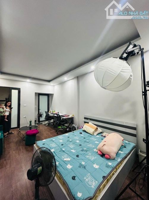 BÁN NHÀ PHỐ MẠC THỊ BƯỞI – PHƯỜNG VĨNH TUY – QUẬN HAI BÀ TRƯNG – 44M² – 10.3 TỶ - 2