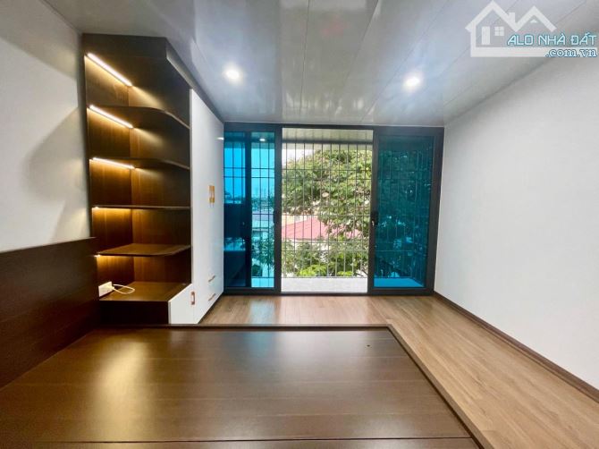 Tập Thể Thanh Xuân Bắc - Ngã tư Khuất Duy Tiến - sổ đỏ 44m - 3 Ngủ thoáng sáng - 2