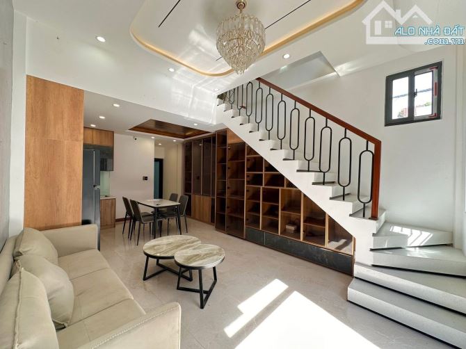 Nhà 3 tầng 3 mê kiệt Tiểu La - Hải Châu Full Nội Thất cách đường chính 70m - 2