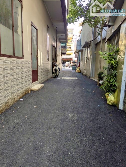 BÁN ĐẤT P10 GÒ VẤP, 4.9x17m, hẻm xe hơi, gần City Land, UBND Quận, chỉ 6.6 tỷ - 2