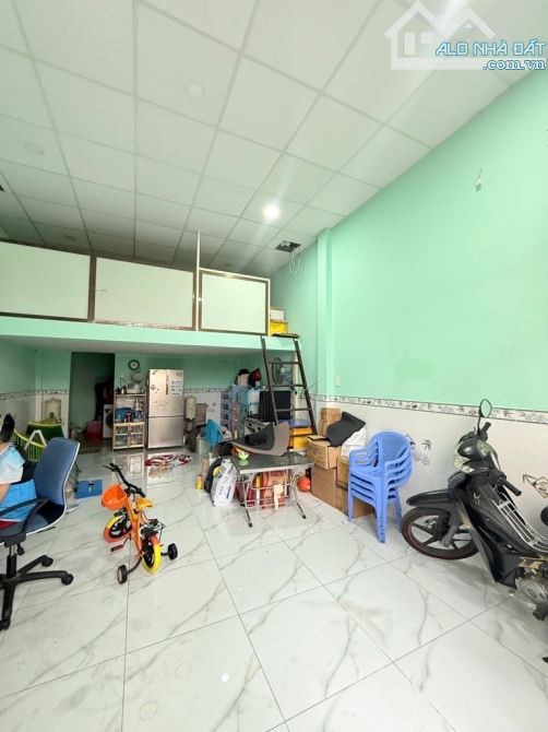 🏡B.án n.hà Lạc Long Quân - 53m2 - 3 T.ầng - N.gang 4.2m - HXH 4m - 3pn , An Ninh , SHR 🏡 - 2