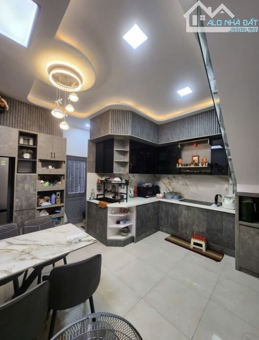 🏡  BÁN NHÀ ĐẸP 3 TẦNG KIÊN CỐ - PHẦN LĂNG 20 - THANH KHÊ - 2