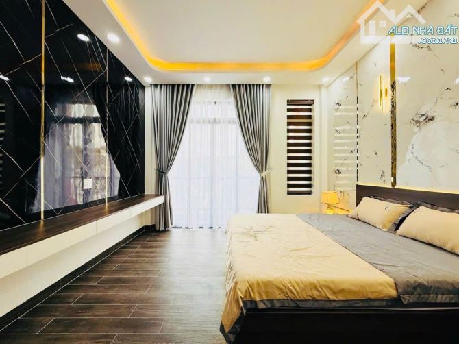 Giảm 1 tỷ - Nhà mới 6 tầng 4x16M khu phân lô vip nhất Phan Huy Ích, có thang máy, 11.5 tỷ - 23