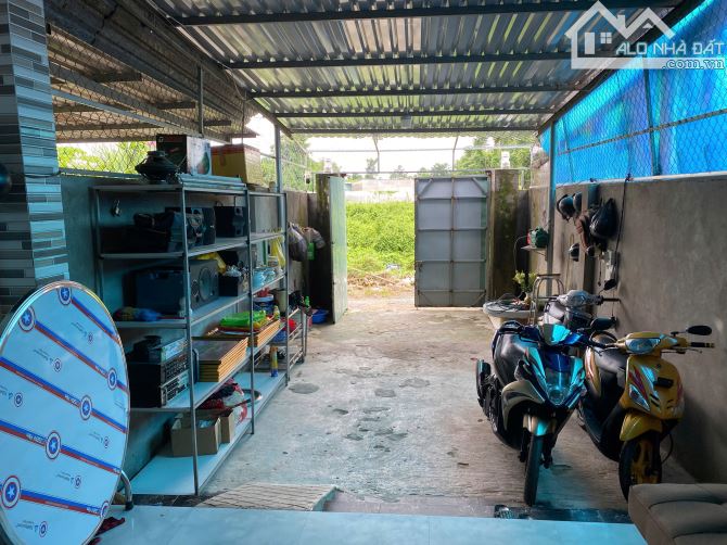 BÁN NHÀ GÁC LỬNG – SỔ RIÊNG THỔ CƯ. 200m2. Chỉ 2Tỷ4. Ô Tô - 26