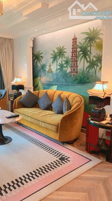 Chủ vay NH 200 Tỷ-Toà Khách Sạn Mặt Phố Hàng Bè - 350m2 - 12T- MT 10m - 80 Phòng - 298 Tỷ