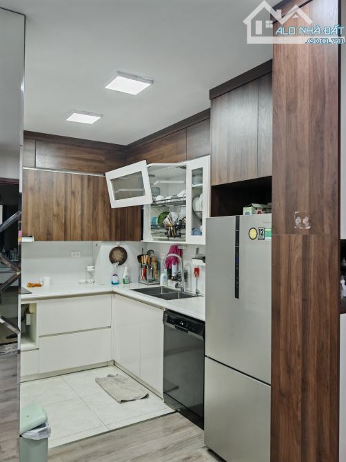 Căn hộ 3 ngủ IA20, full nội thất, có ban công + lô gia - 3
