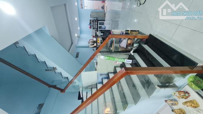 🏠MẶT TIỀN ĐƯỜNG 8M KHU PHÂN LÔ - CẠNH AEON MALL TÊN LỬA GẦN BẾN XE MIỀN TÂY - NHÀ ĐẸP 2 T - 3