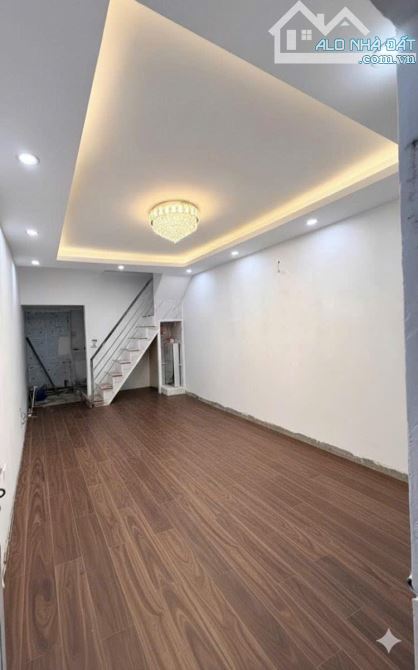 TẬP THỂ CƠ GIỚI 6 – DT SỔ 19M², SỬ DỤNG 45M² – GIÁ CHỈ 1,89 TỶ – BẮC TỪ LIÊM  ✨ Vị trí siê - 3