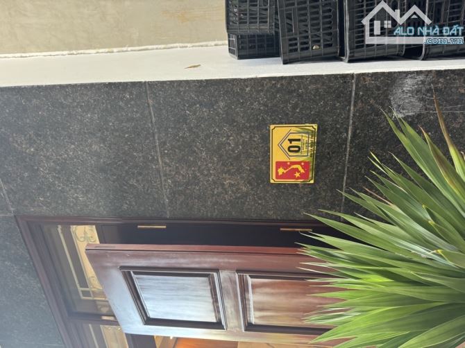 Nhà đẹp 5 tầng ngọc thuỵ gần oto - 3