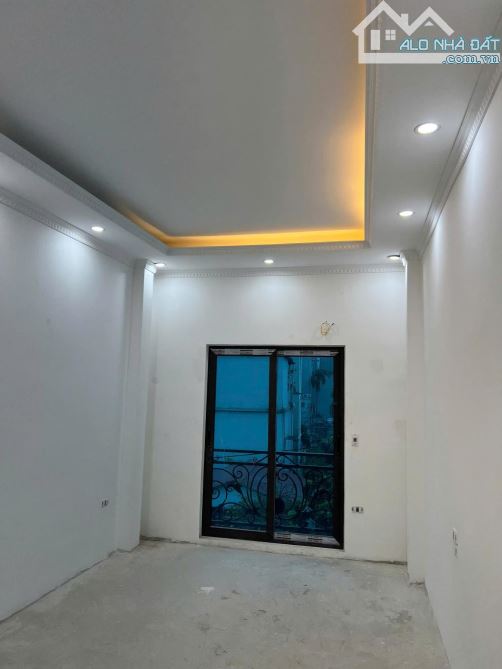 Bán nhà phố ỷ la Dương Nội, 5tầng ,lô góc, 4.93tỷ - 3
