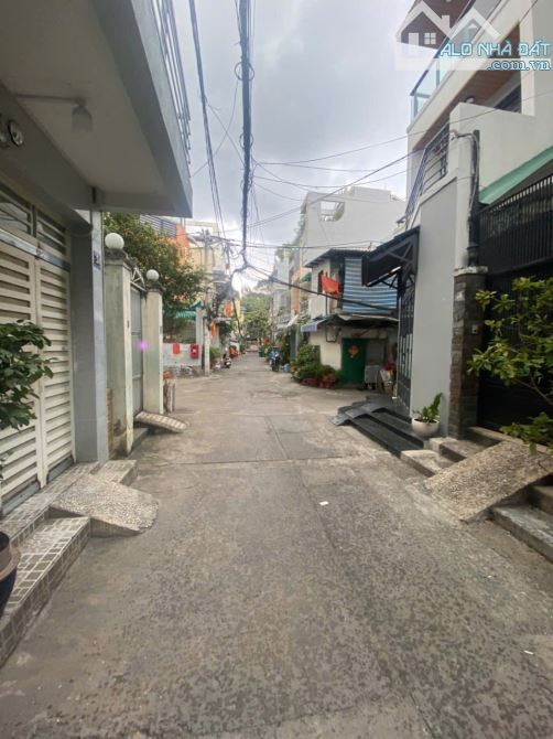 Nhà Vuông 3 tầng HXH Tránh 53m2  – Phan Đăng Lưu Bình Thạnh - 3