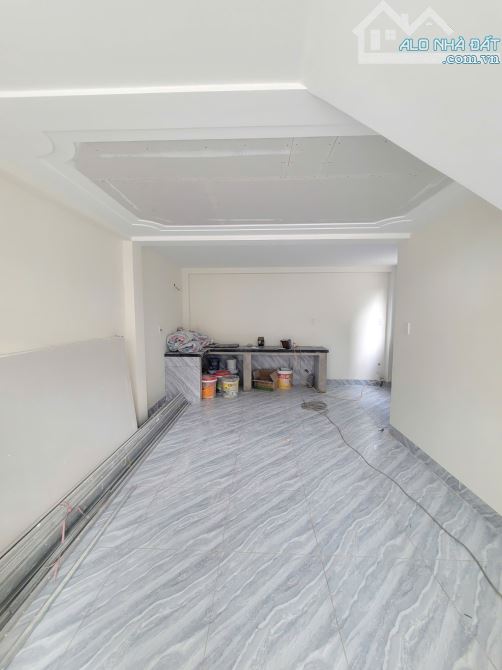 nhà 1 trệt 1 lầu 1 lửng 58m2 4ty450 TL full nội thất cách đường Bình Hòa 24 chỉ 30m - 3