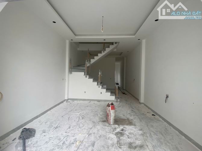 BÁN GẤP NHÀ 1 LẦU ĐANG XÂY CHỈ 1,4Tỷ - 3