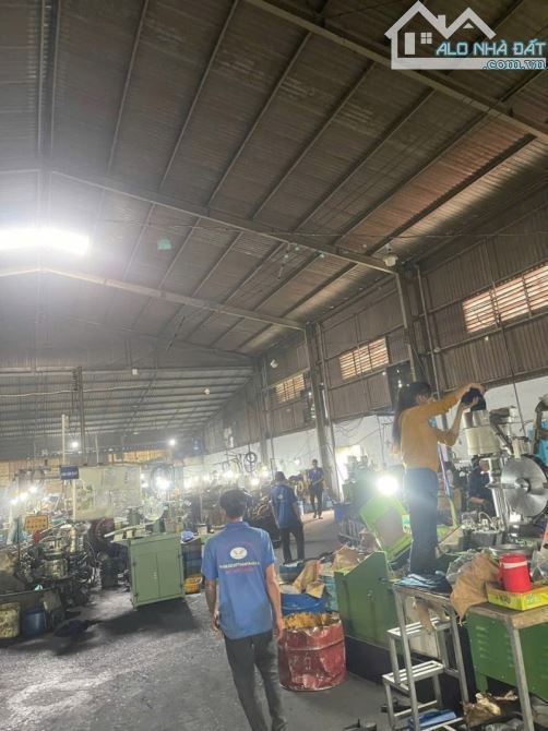 BÁN NHÀ XƯỞNG MẶT TIÊNG ĐƯỜNG THANH NIÊN-1300M2-THU NHẬP 60 TRIỆU / THÁNG - 3