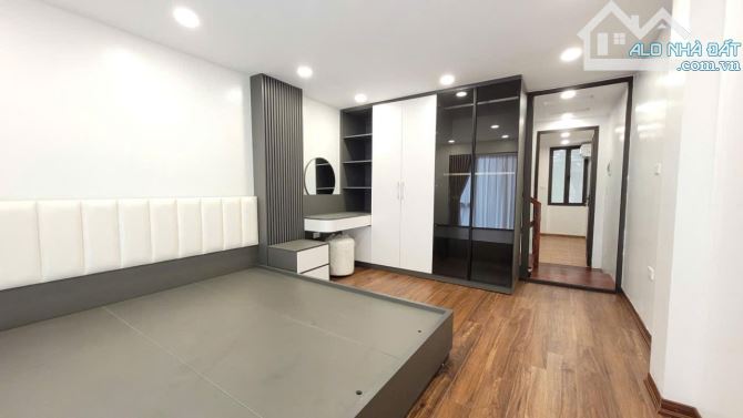 Rẻ nhất Long Biên, Căn nhà ngay Phố Trạm, Đàm Quang Trung. DT 45m 4 ngủ, giá hơn 7 tỷ - 3