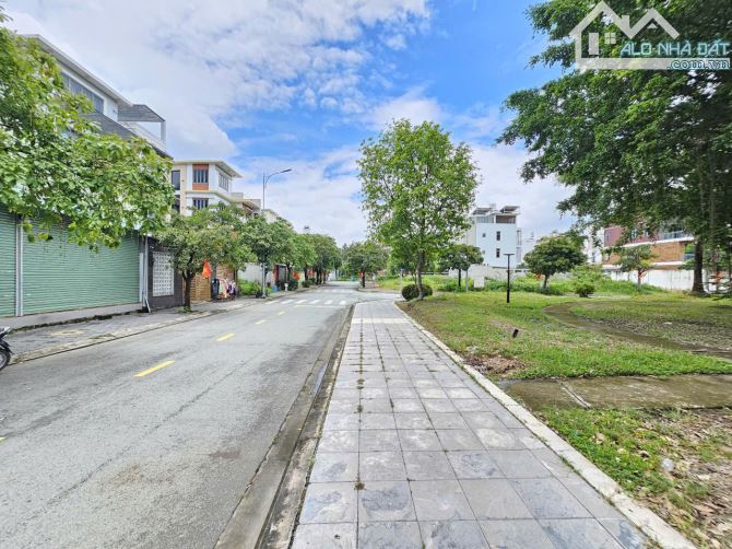 Đất khu Lotte Lái Thiêu, 2002m (10x20) full thổ cư, 2810 Lái Thiêu, Thuận An - 3