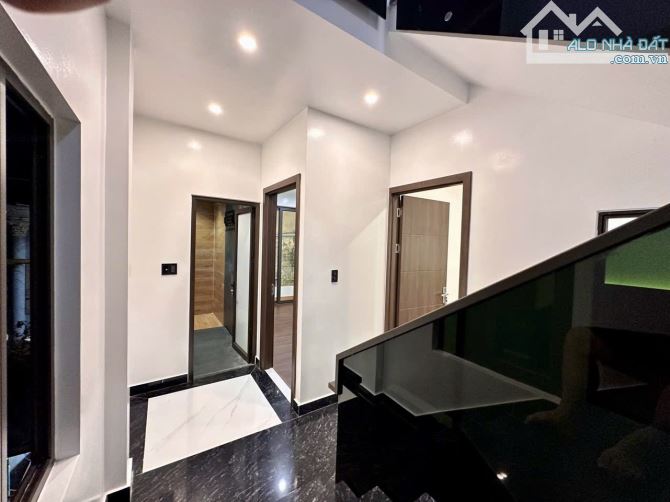 Siêu phẩm bánh chưng tại phố Hoàng Quý - tuyến 2 Tô Hiệu, Q. Lê Chân. - 3