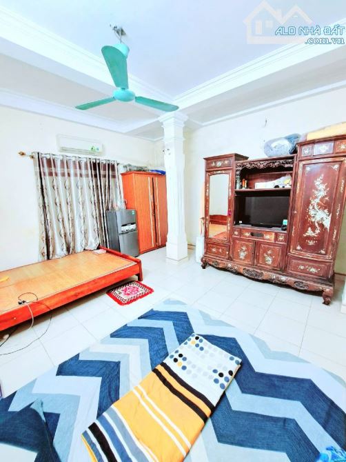 45m2 x 4 tầng, Trần Khát Chân , 3 Thoáng, Gần Chợ , Đường vào trước nhà siêu rộng chỉ hơn - 3
