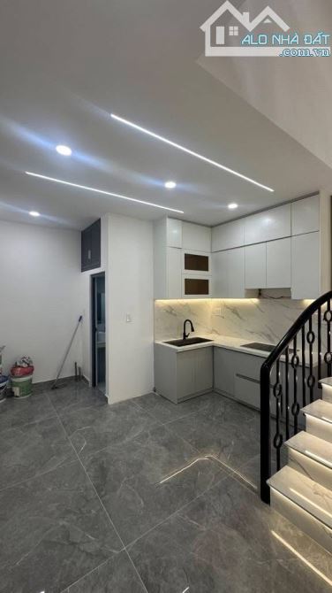NHÀ ĐẸP TTN NGAY KHU 38HECTA HẺM XE SÁT MẶT TẶNG PULL NỘI THẤT - 3