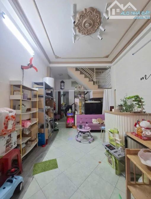 Nhà Dt 156M2 (9mx18m) Cách Mặt Tiền Cô Giang 4M Giá 20Ty - 3