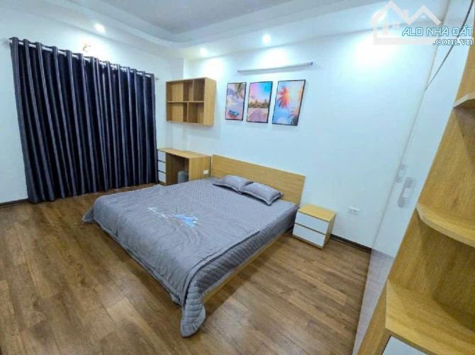 Bán nhà ngũ nhạc - 32m2 - 4 Tầng - full nội thất - 10m ô tô tránh nhỉnh 6 tỷ - 3