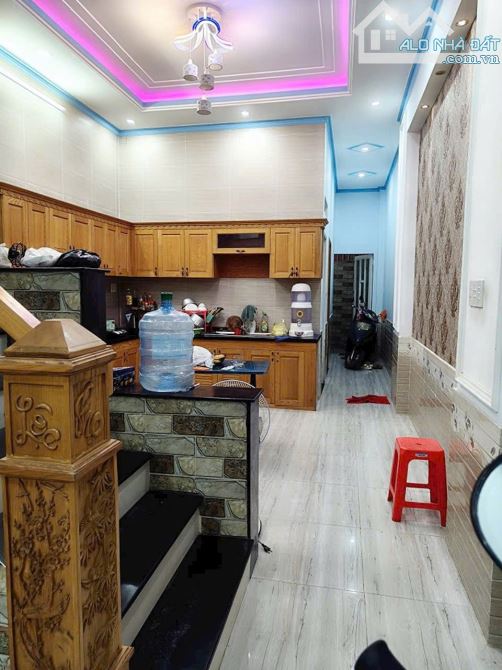 Nhà Lầu Trệt SHR 95m2 Sân Ô Tô 7 Chỗ Sát QL1K Trung Tâm Đông Hoà Dĩ An - 3