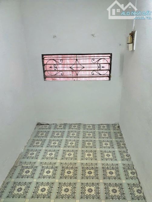 Cho thuê nhà 3 tầng ngõ Văn Hương giá 3,2 triệu/tháng - 3