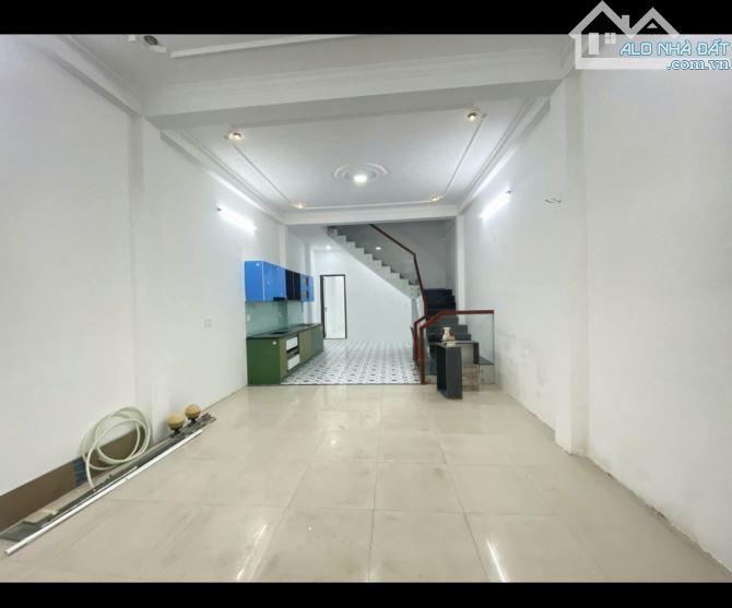 Bán nhà 2 tầng mặt tiền Hoà Cường sát Phan Đăng Lưu. Dt 81m2 3pn vị trí ở kdoanh cho thuê - 3