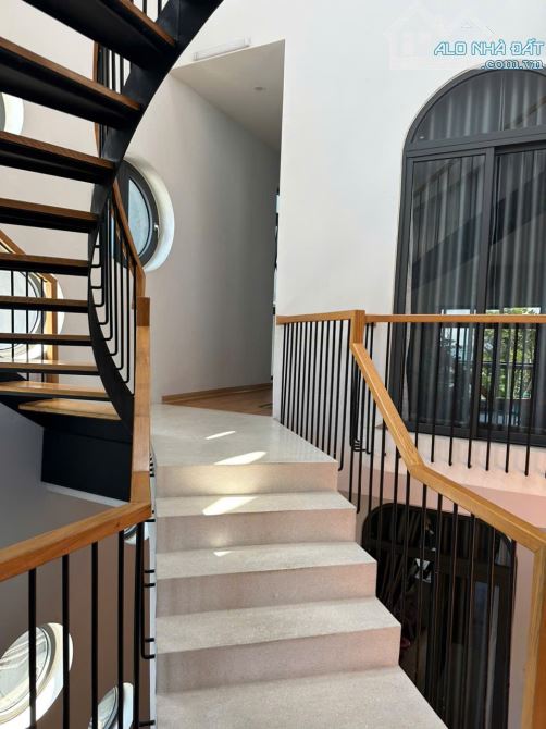 🏩 Bán nhà mới 3 tầng mt đường Vũ Quỳnh, 75m2, 7.x tỷ tl - 3