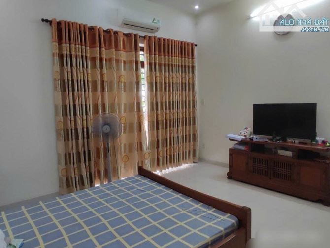 NHÀ ĐẸP 3 TẦNG, TÂM HUYẾT - TRƯỜNG CHINH, KHU BÀU CÁT - 125m2 (4.7x24) - 13.x TỶ - 3