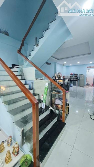 Chỉ hơn 7 tỷ , 4 x 23m , hẻm 8m , 2 tầng , cạnh Tên Lửa , BTĐB , Bình Tân - 3