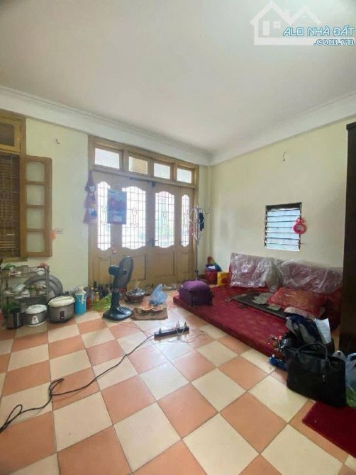 50M RA MẶT PHỐ NGUYỄN TRÃI_THÔNG TỨ TUNG_KINH DOANH ĐỈNH_DT81m_4T_MT5.5m_GIÁ 21.3 TỶ - 3