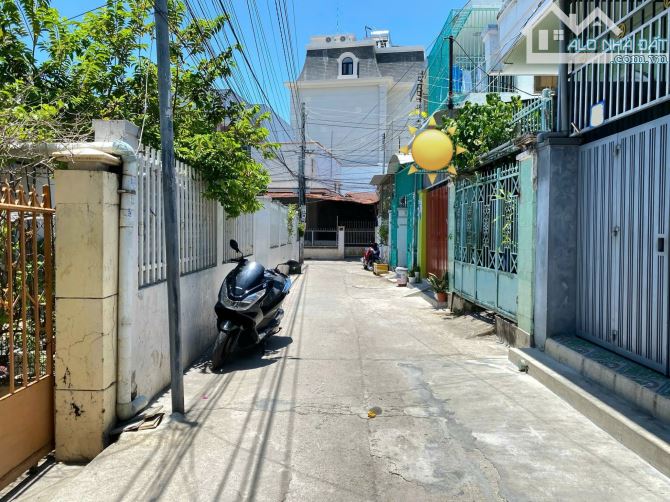 BÁN GẤP NHÀ CẤP 4 HẺM NGUYỄN BIỂU GẦN BIỂN, TP NHA TRANG GIÁ RẺ 4,2 TỶ - 3